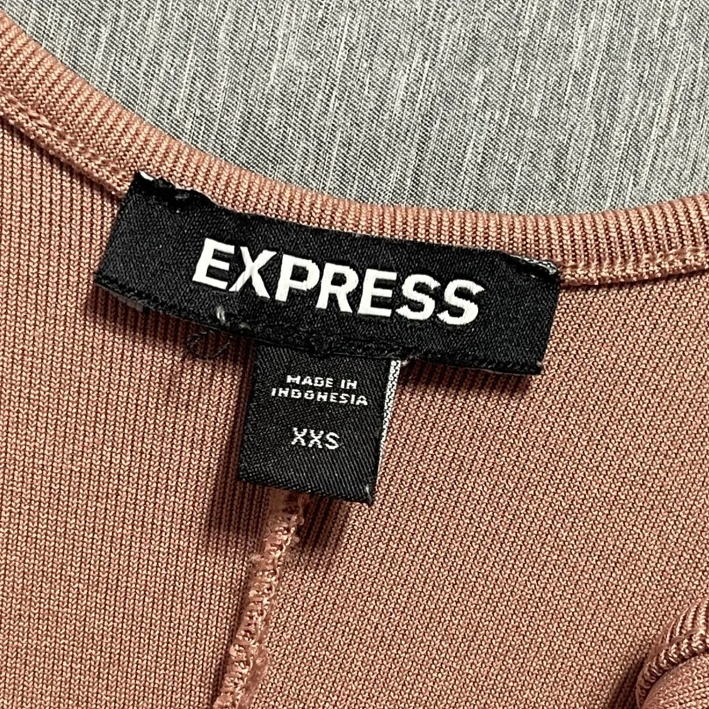 Express Bodycon Dress‎ Womens XXS Mauve Pink Ribbed Knit Scoop Neck Midi Chic